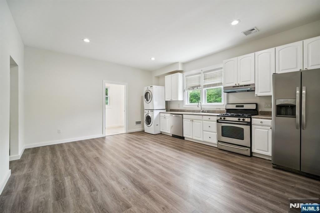 534 Durie Ave #3 - Photo 5 of 21