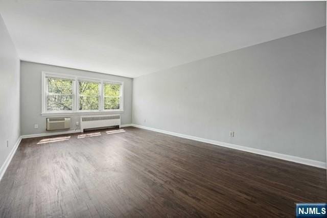 24 Hutton Ave #38 - Photo 7 of 14