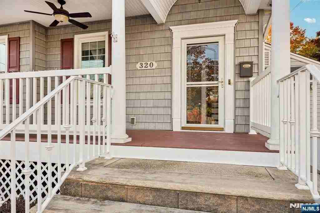 320 Orient Way #2 - Photo 2 of 40