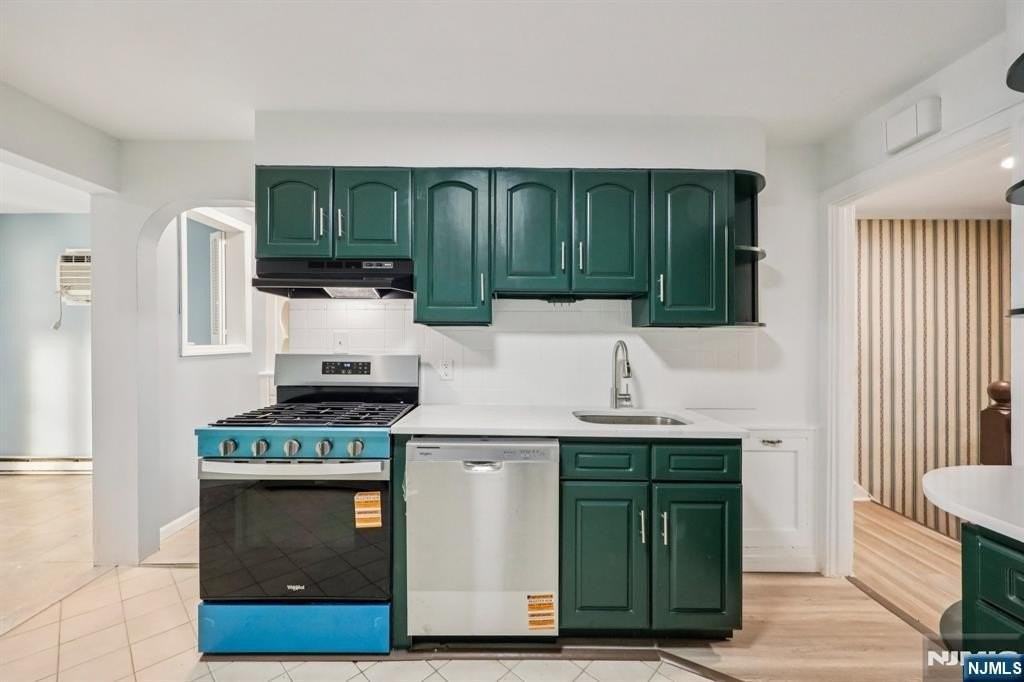 320 Orient Way #2 - Photo 7 of 40