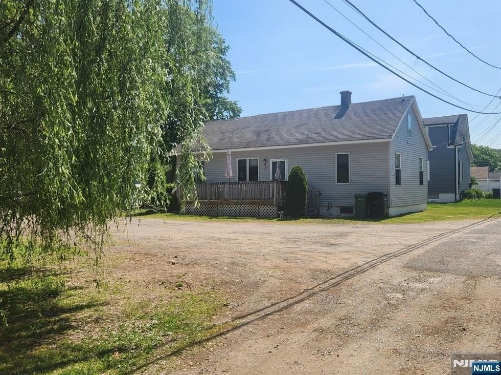 1 Cedar Ln - Photo 5 of 13