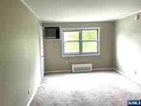 119 Hastings Ave #B - Photo 1 of 1