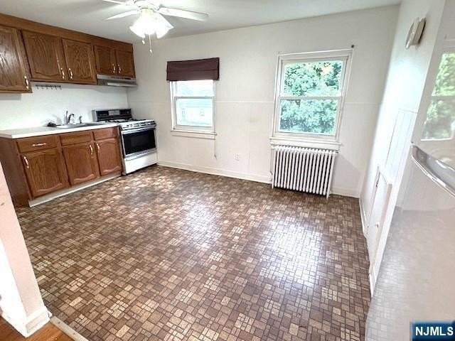 14 6th St #2ndFL - Photo 4 of 6