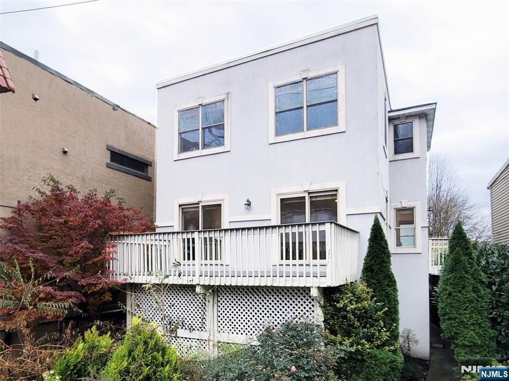 441 Piermont Ave