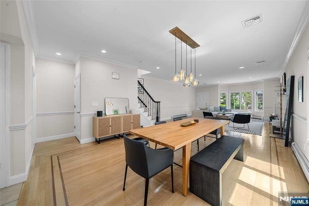 8 Marion Ave - Photo 6 of 32