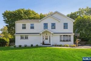 featured image of 326 Brookside Ave