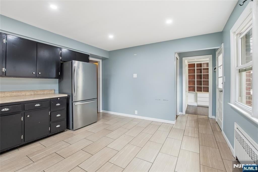 112 E Ackerman Ave - Photo 7 of 16