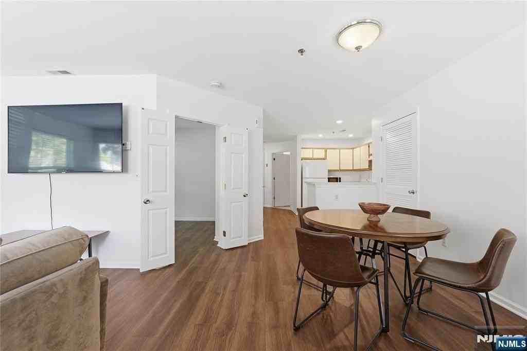 5301 Tudor Dr - Photo 2 of 35