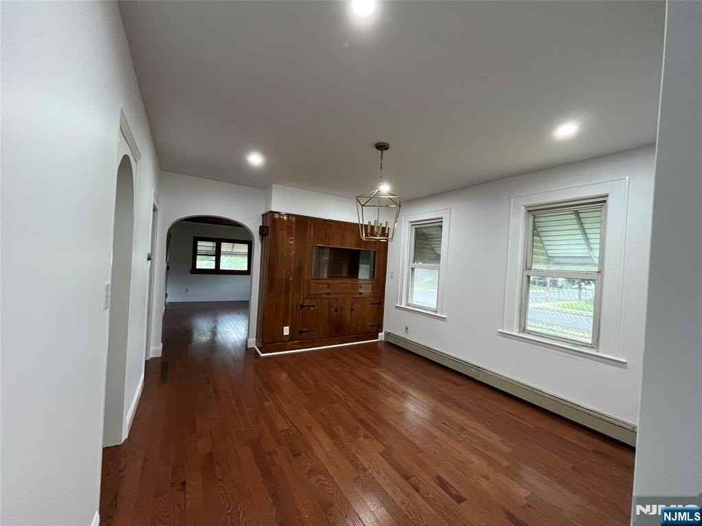 23-03 Rosalie St - Photo 5 of 19