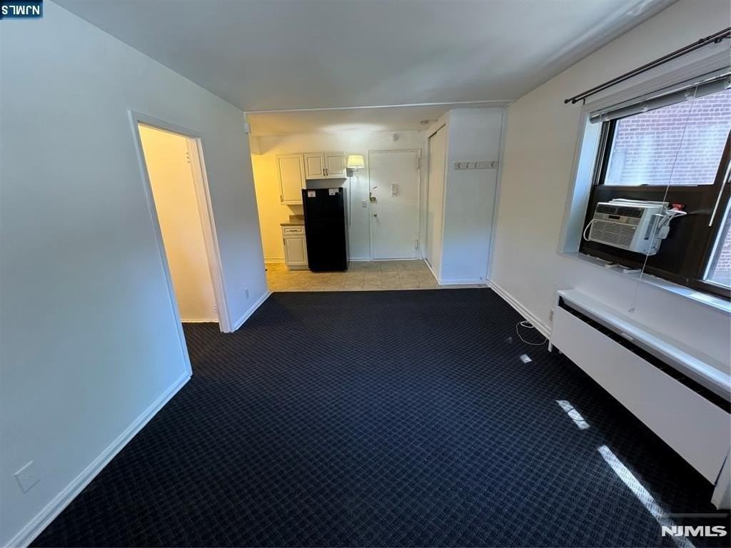 411 Park Pl #2J - Photo 3 of 9