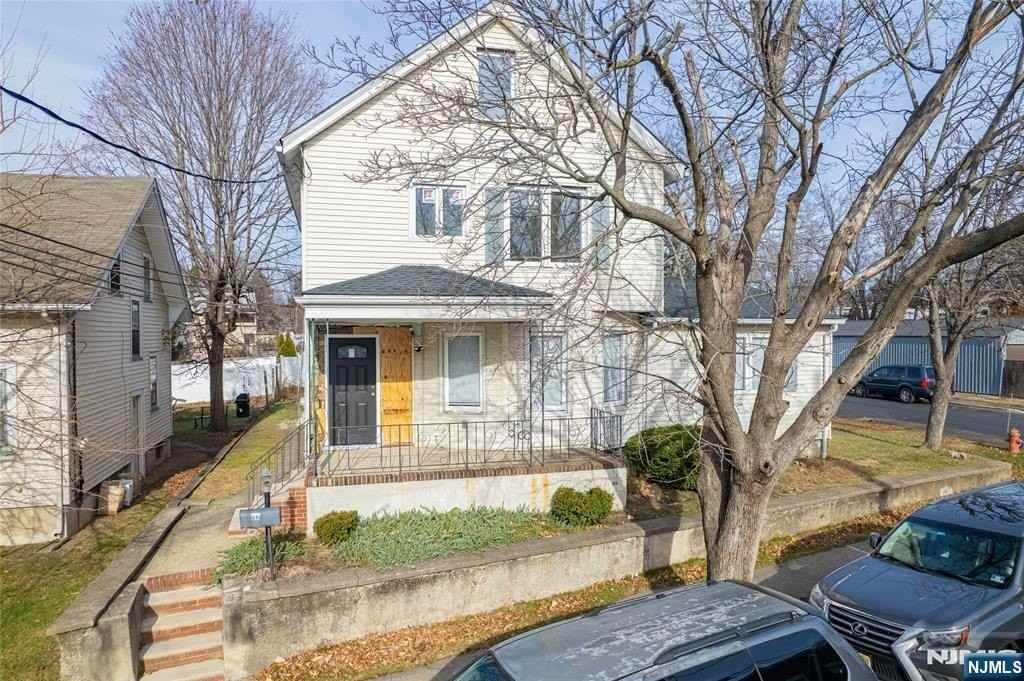 149 Florence Ave