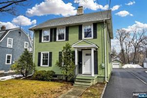 featured image of 65 S Maple Ave