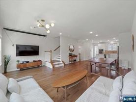 12 Litchfield Ln - Photo 1 of 1