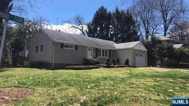 24 Elmwood Ter - Photo 2 of 14