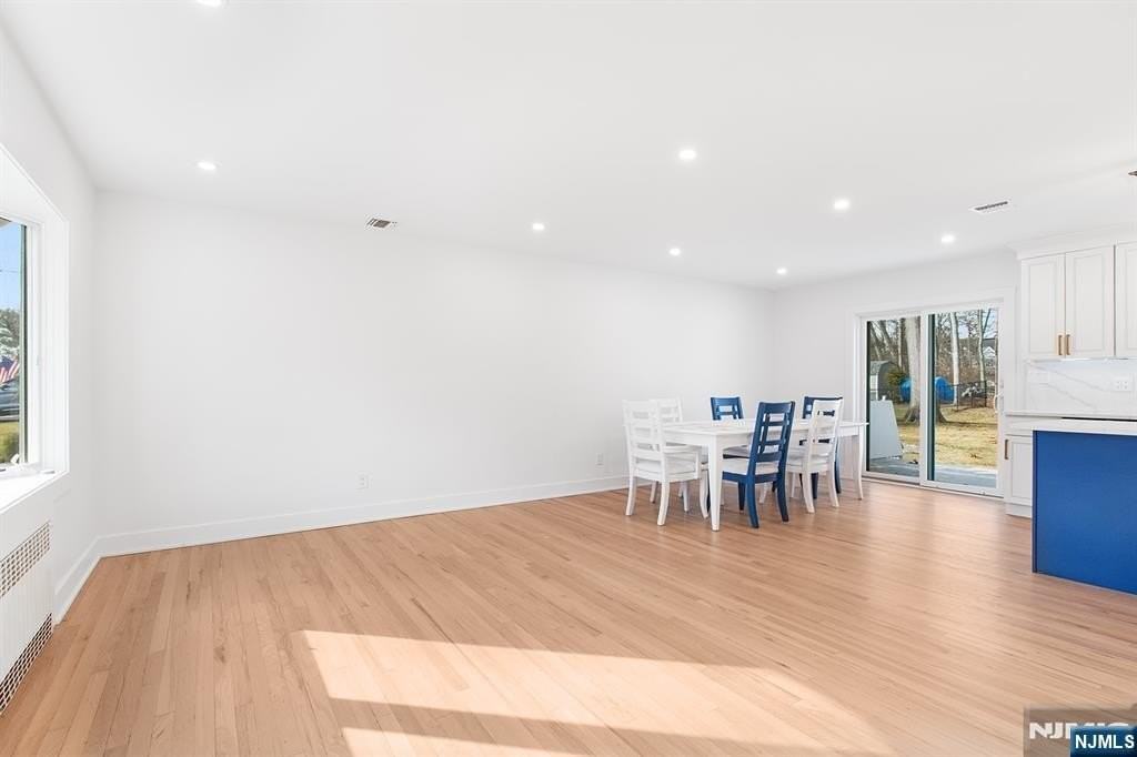 80 Haring Dr - Photo 7 of 35