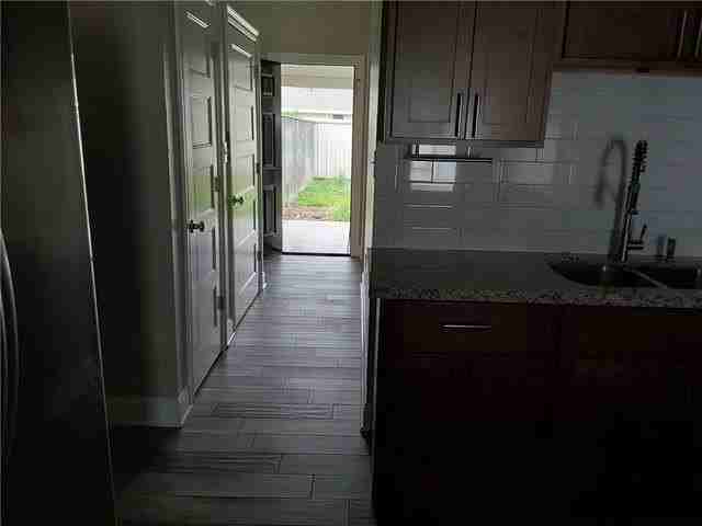 3507 Sinclair St - Photo 5 of 28