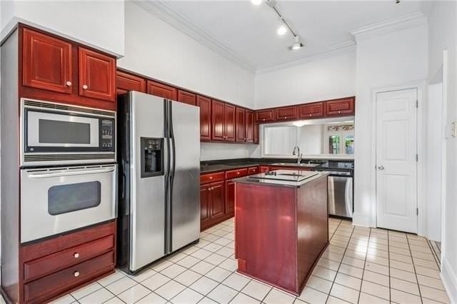4422 Lake Vista Dr - Photo 4 of 15
