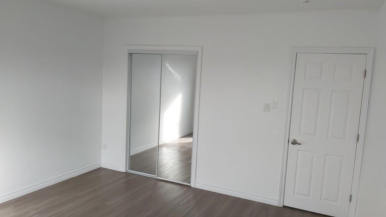 22 Garthdale Crt - Photo 5 of 11