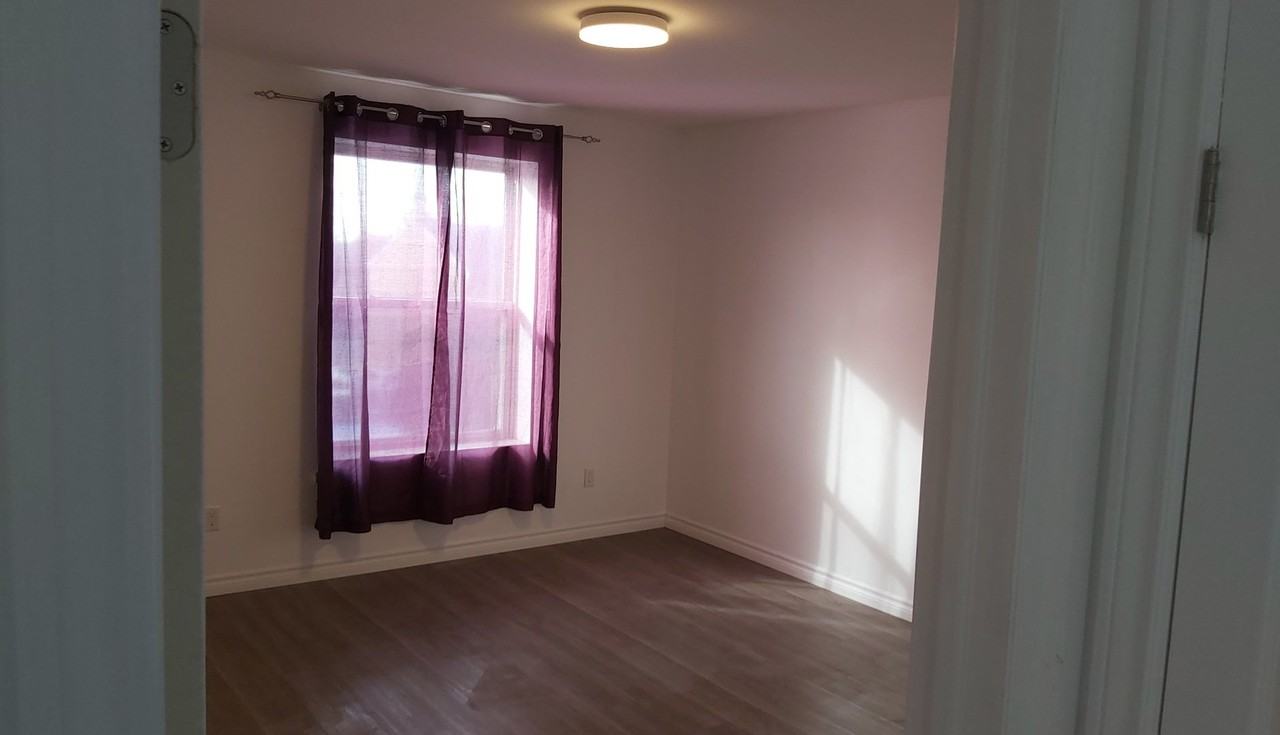 22 Garthdale Crt - Photo 6 of 11