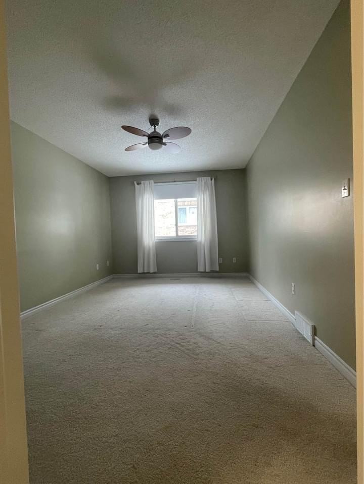 1241 Beaverbrook Ave - Photo 4 of 18
