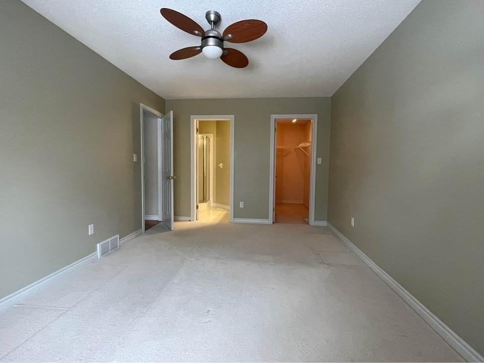 1241 Beaverbrook Ave - Photo 5 of 18
