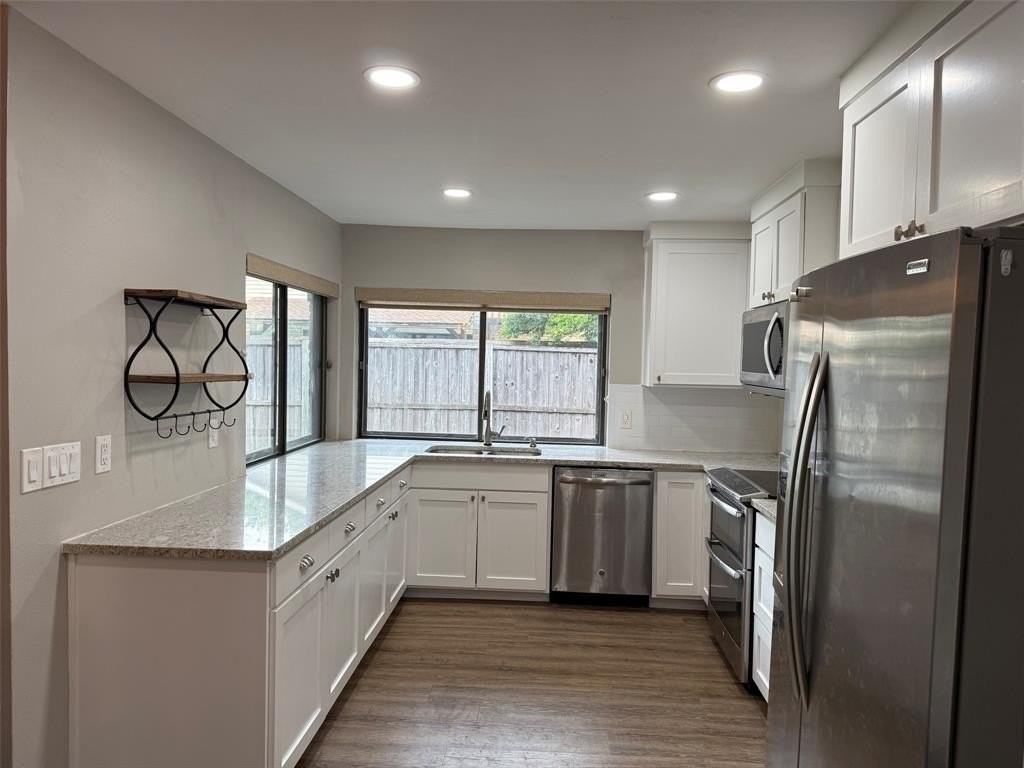 15745 Covewood Cir - Photo 7 of 21
