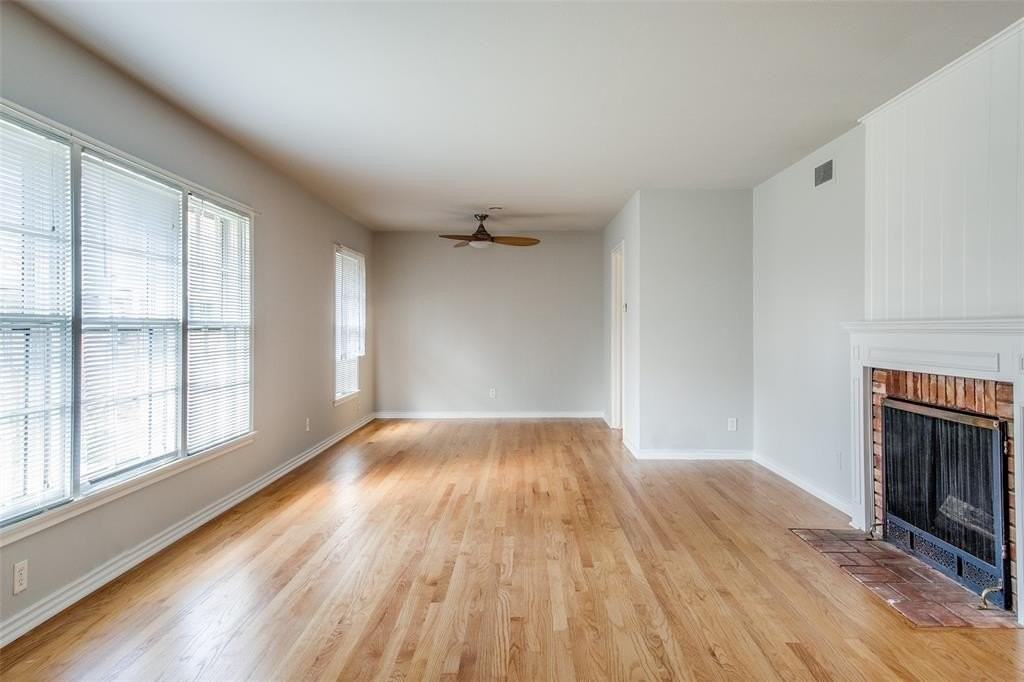 4120 Clover Ln - Photo 3 of 12