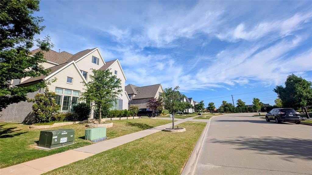 8933 Frostweed Rd - Photo 3 of 36