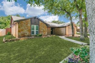 3012 Pin Oak Ln - Photo 1 of 1