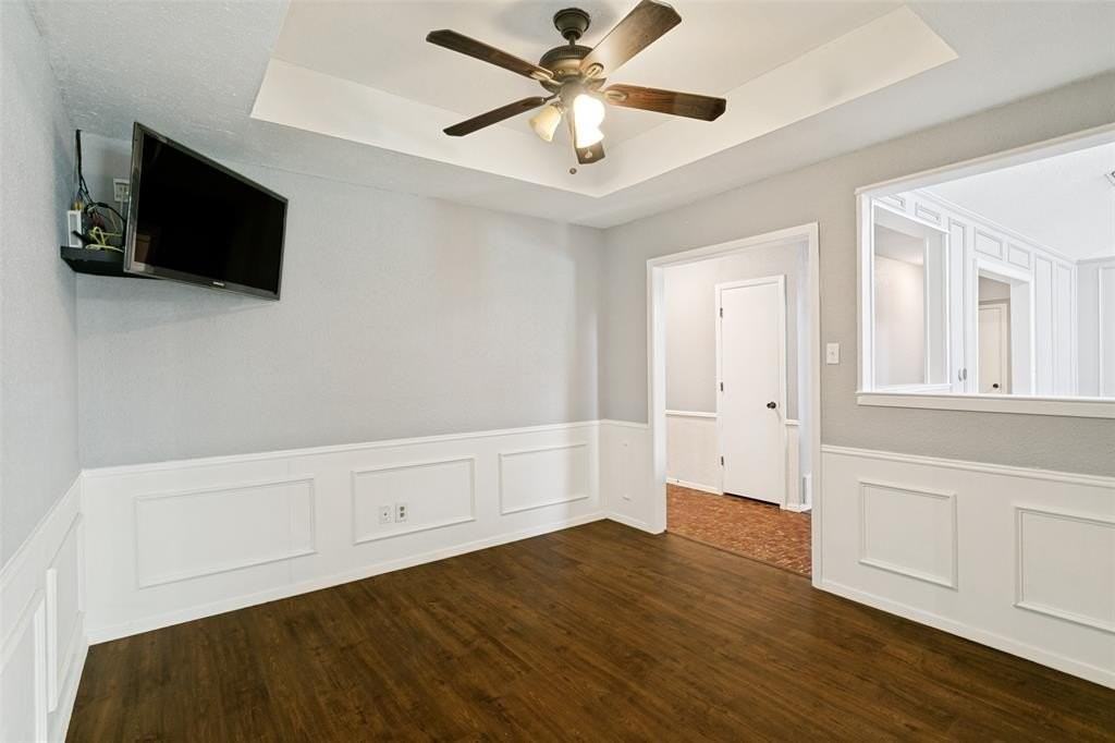 3012 Pin Oak Ln - Photo 5 of 10