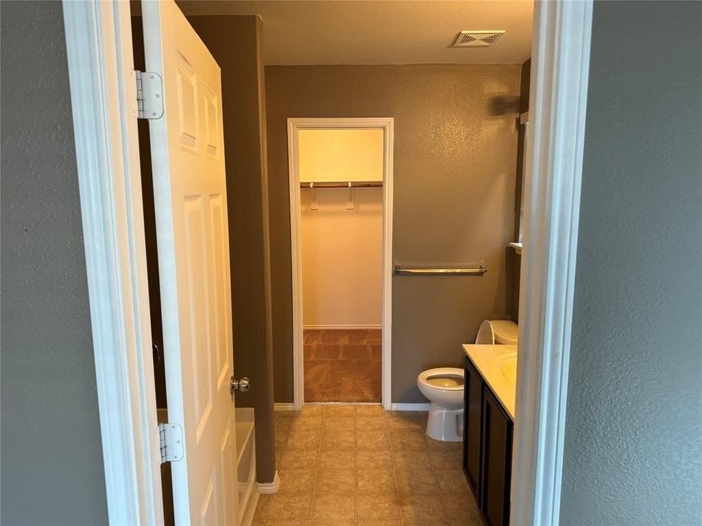 805 Underhill Dr - Photo 3 of 31