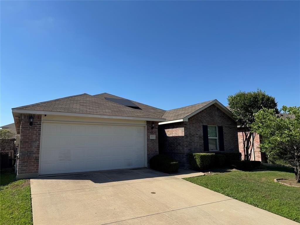 805 Underhill Dr - Photo 4 of 31