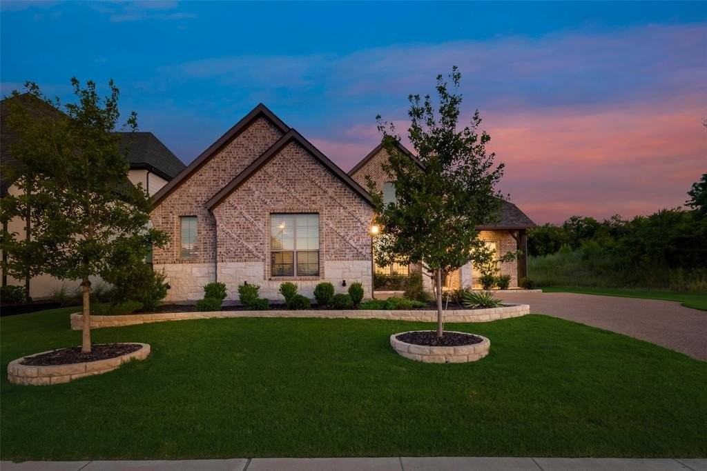 611 Windy Ridge Ln - Photo 7 of 36