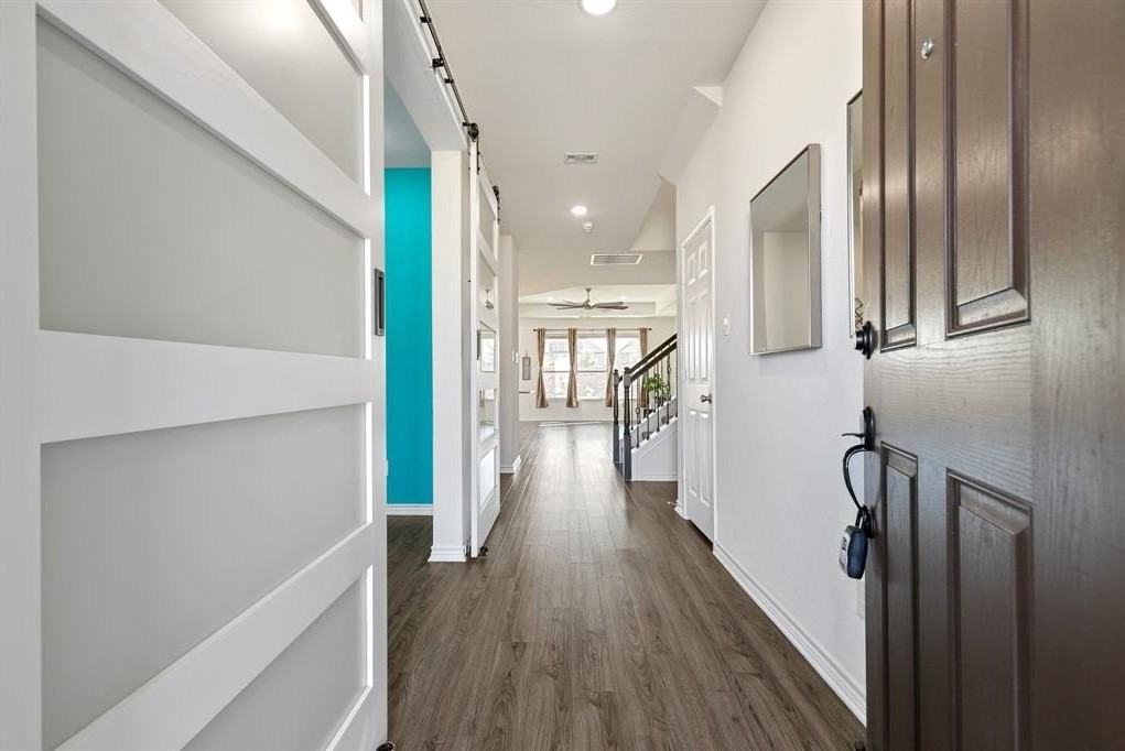 4208 Wood River Trl - Photo 5 of 39