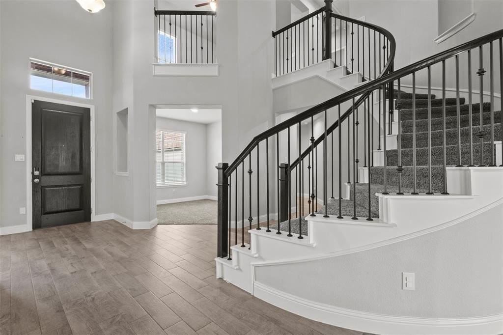 3619 Orchard St - Photo 2 of 10