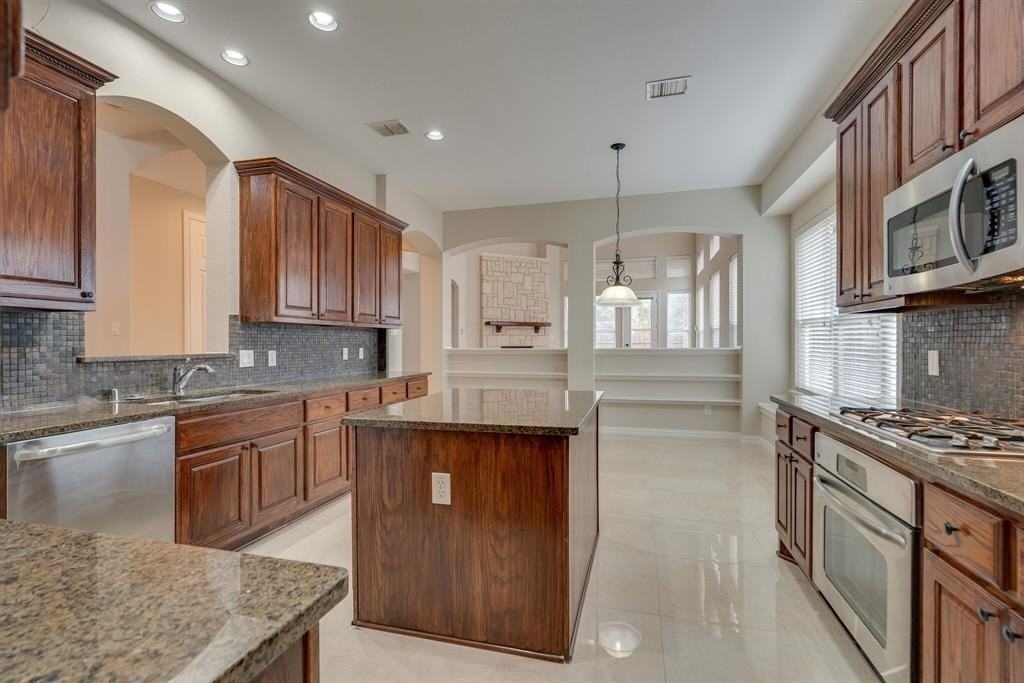 2746 Nightwind Ct - Photo 5 of 38