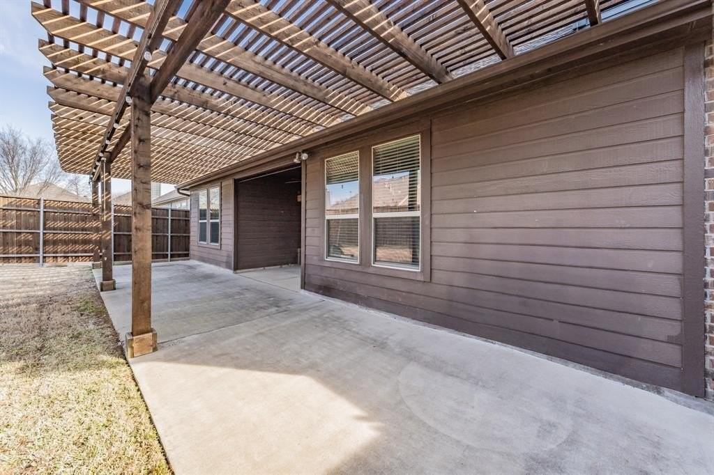 412 Hideaway Rd - Photo 6 of 8
