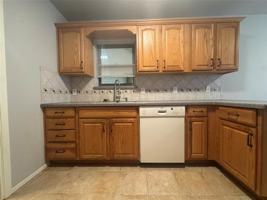 featured image of 6224 Wheaton Dr #B