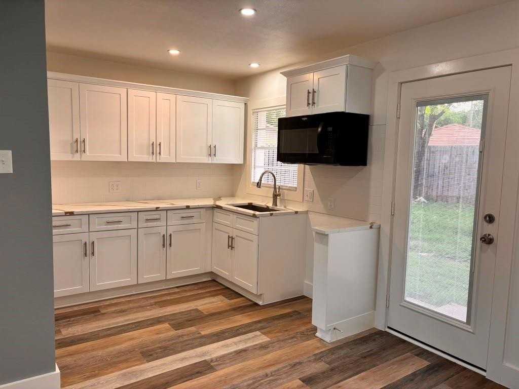 4117 S Marsalis Ave - Photo 5 of 17