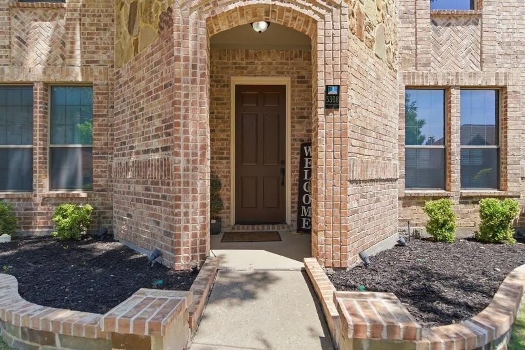 5308 Sandstone Ln - Photo 4 of 37
