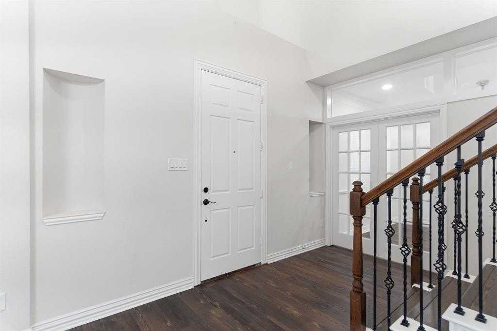 5308 Sandstone Ln - Photo 5 of 37