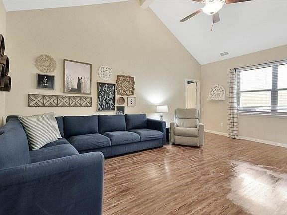 3004 Parker Rd - Photo 5 of 7