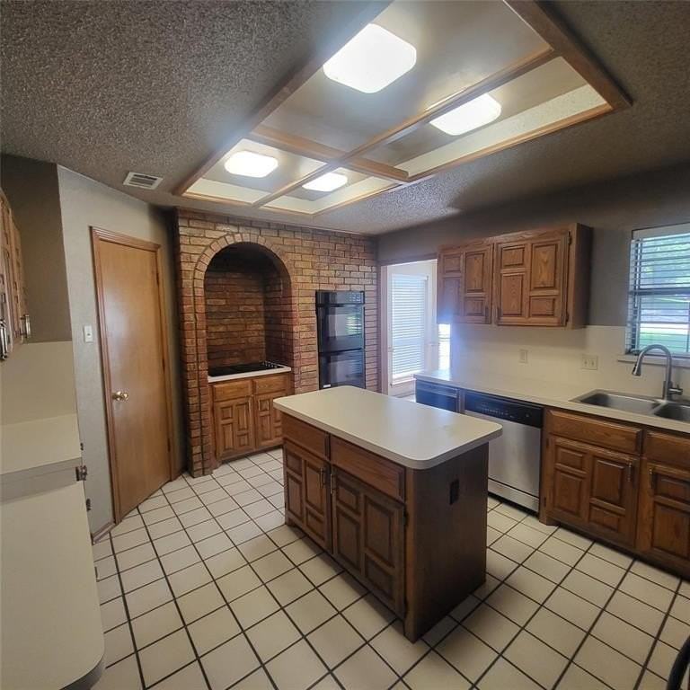 1100 Balfour Dr - Photo 5 of 16