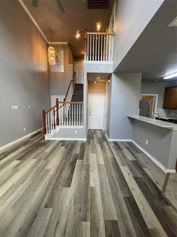 208 Mozart Way - Photo 6 of 27