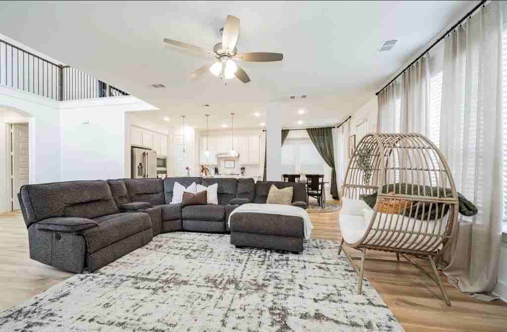 3056 Wind Knot Way - Photo 4 of 26