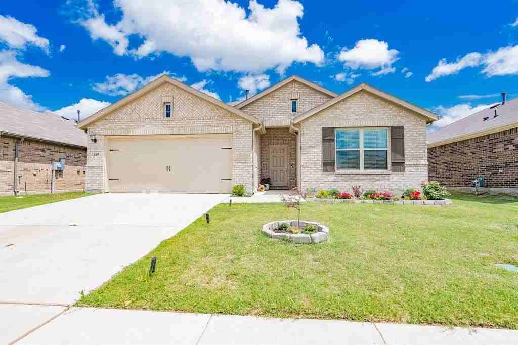 1825 Damianita Dr - Photo 2 of 39