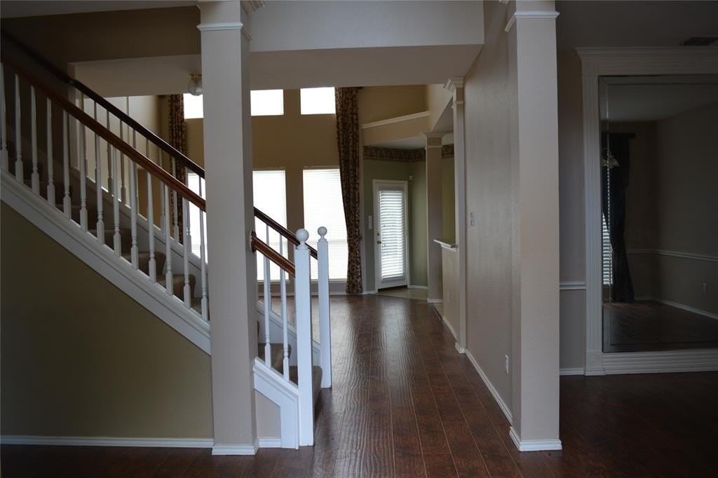 2713 Stanford Dr - Photo 7 of 20