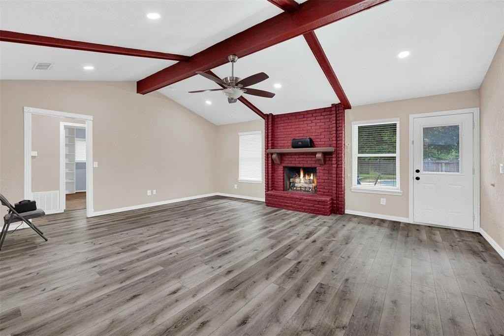 322 Willow Wood St - Photo 2 of 22