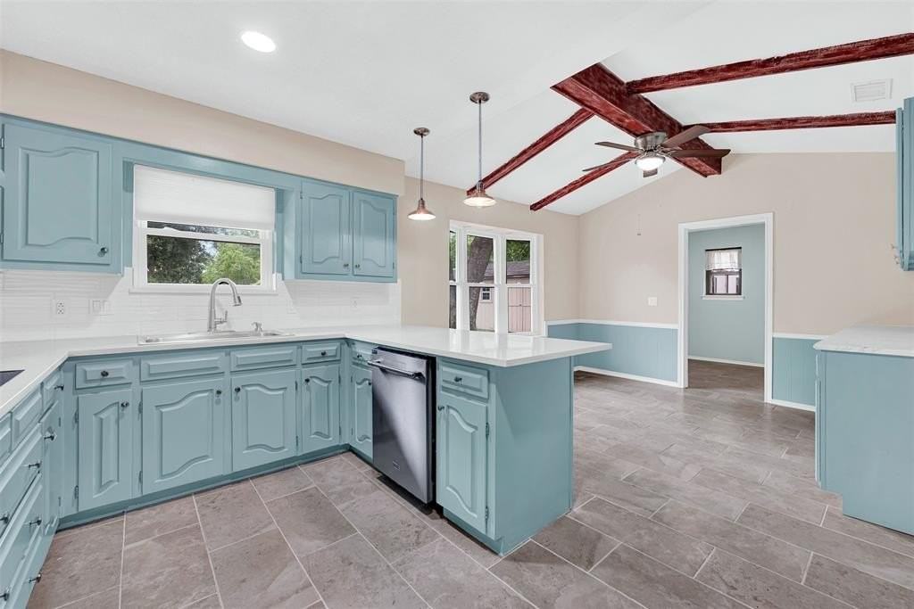 322 Willow Wood St - Photo 6 of 22