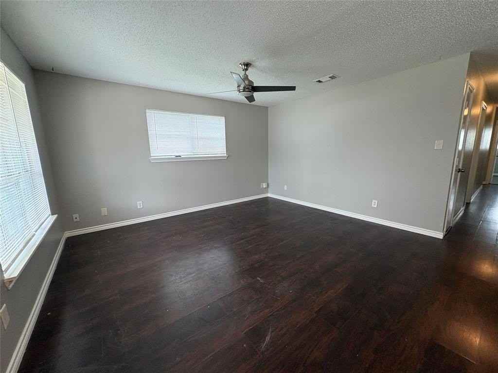 616 N 7th St - Photo 3 of 18